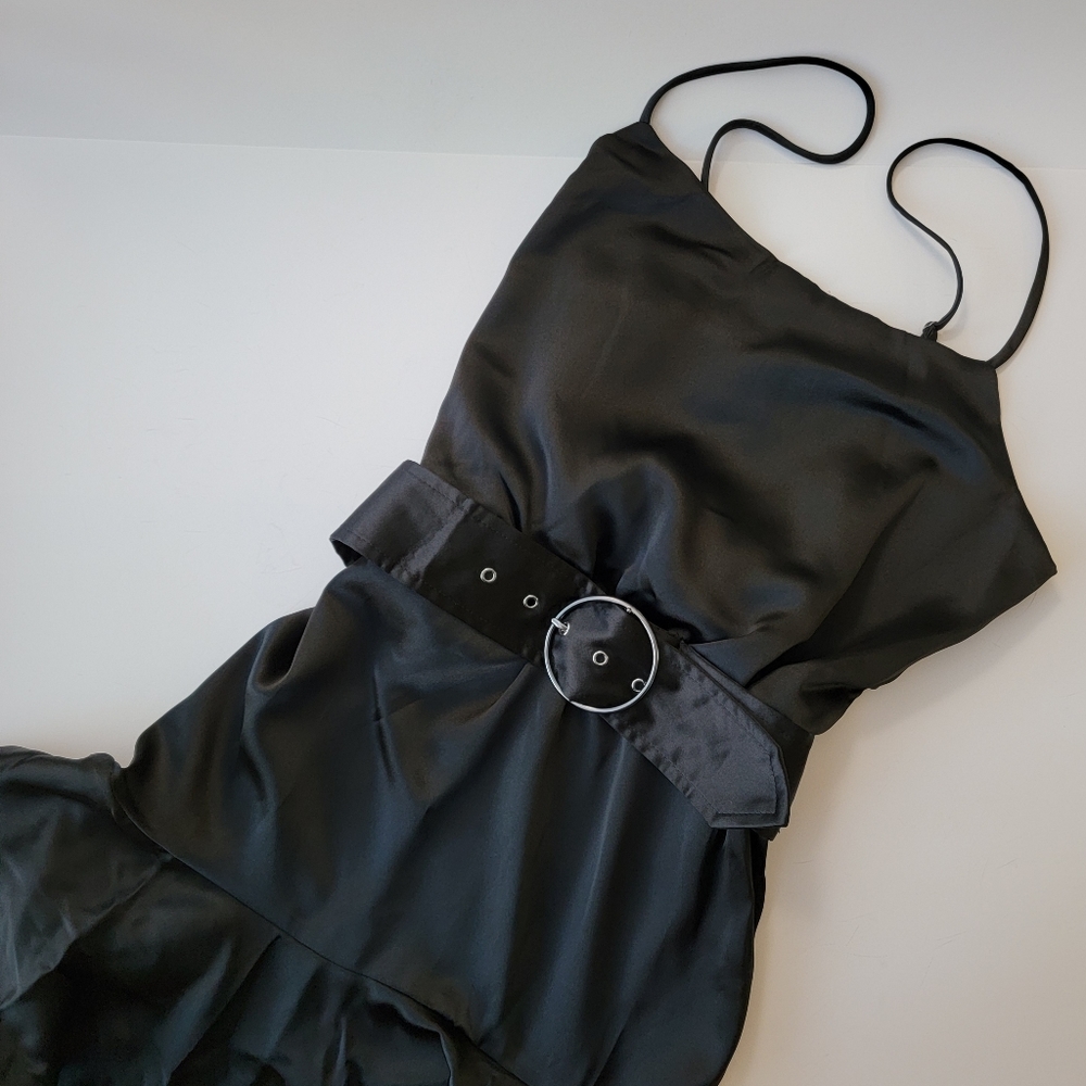 Forever 21 Short Ruffle Satin Dress for women's (M/medium)